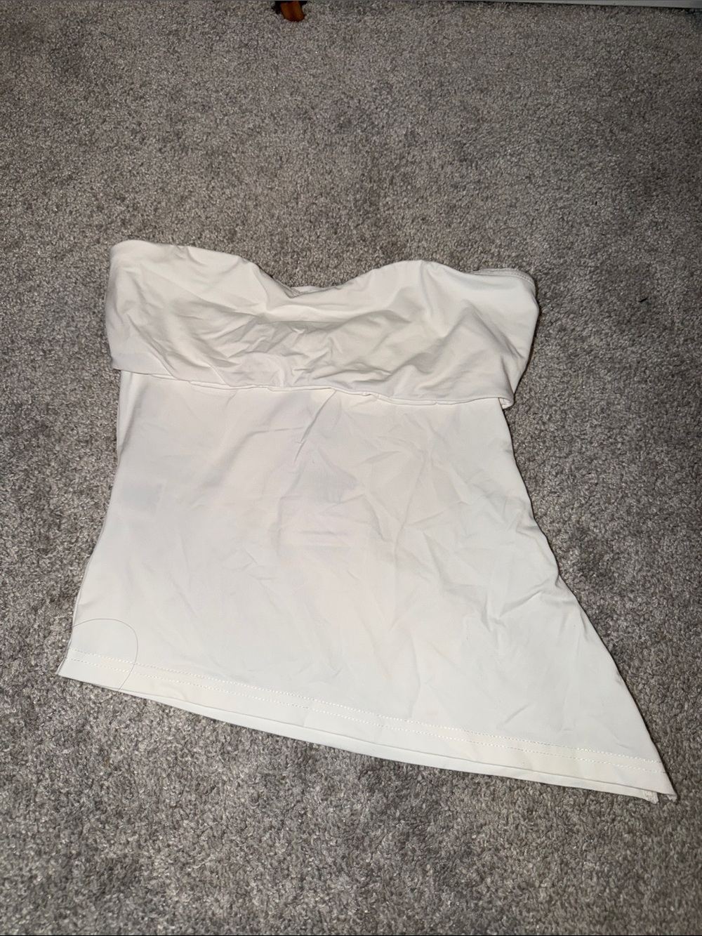 Princess Polly Strapless White Women’s asymmetrical Tube top